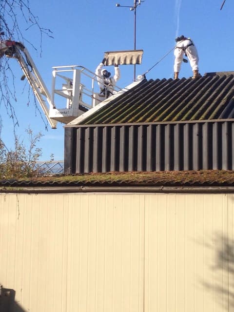 Fase 10 van de renovatie van het dak in 's-Gravenzande
