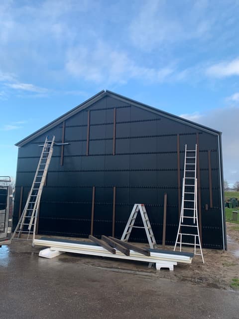 Fase 8 van de nieuwbouw van de schuur in 's-Gravenzande