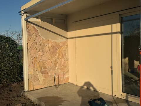 Fase 15 van de nieuwbouw van de schuur in Poeldijk