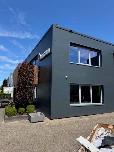 Fase 18 van de renovatie van bedrijfspand Haitsma in Bleiswijk