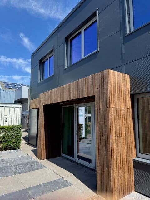 Fase 20 van de renovatie van bedrijfspand Haitsma in Bleiswijk