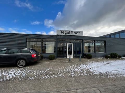 Fase 18 van de renovatie van bedrijfspand Tegelfloor in Breda