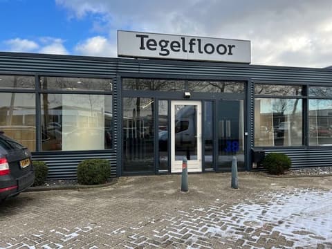 Fase 19 van de renovatie van bedrijfspand Tegelfloor in Breda