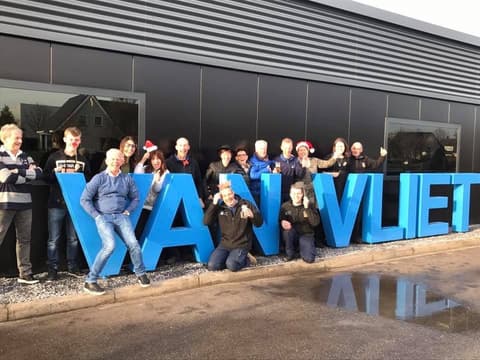 Fase 33 van de renovatie van Van Vliet Caravans in Wateringen