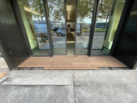 Fase 26 van de renovatie van bedrijfspand Tegelfloor in Breda