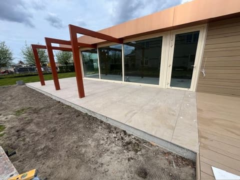 Fase 21 van de nieuwbouw van de schuur in Poeldijk