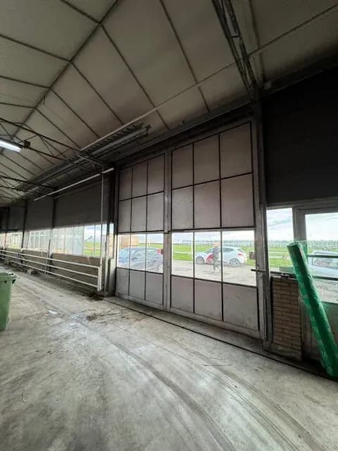 Fase 4 van de renovatie van bedrijfspand Gerberakwekerij Bakkeren in Zevenhuizen