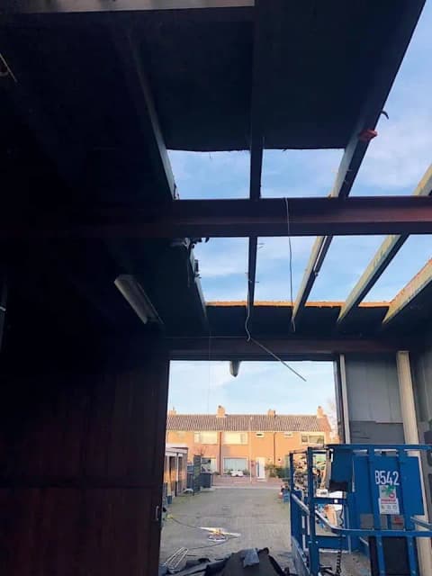 Fase 6 van de renovatie van bedrijfsruimte Koornneef Versmarkt in 's-Gravenzande