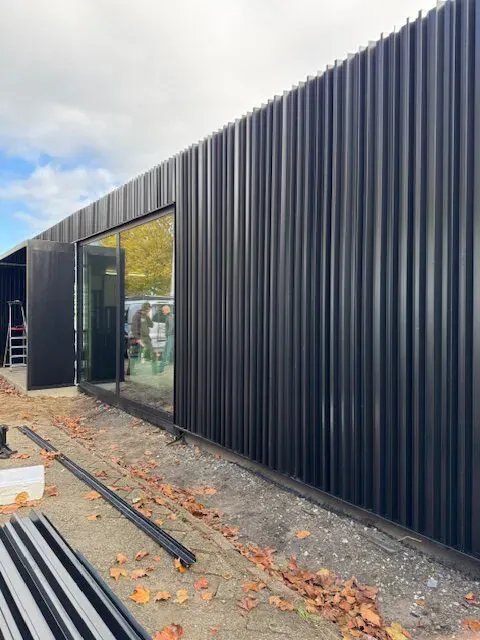 Fase 8 van de renovatie van bedrijfspand Tegelfloor in Breda